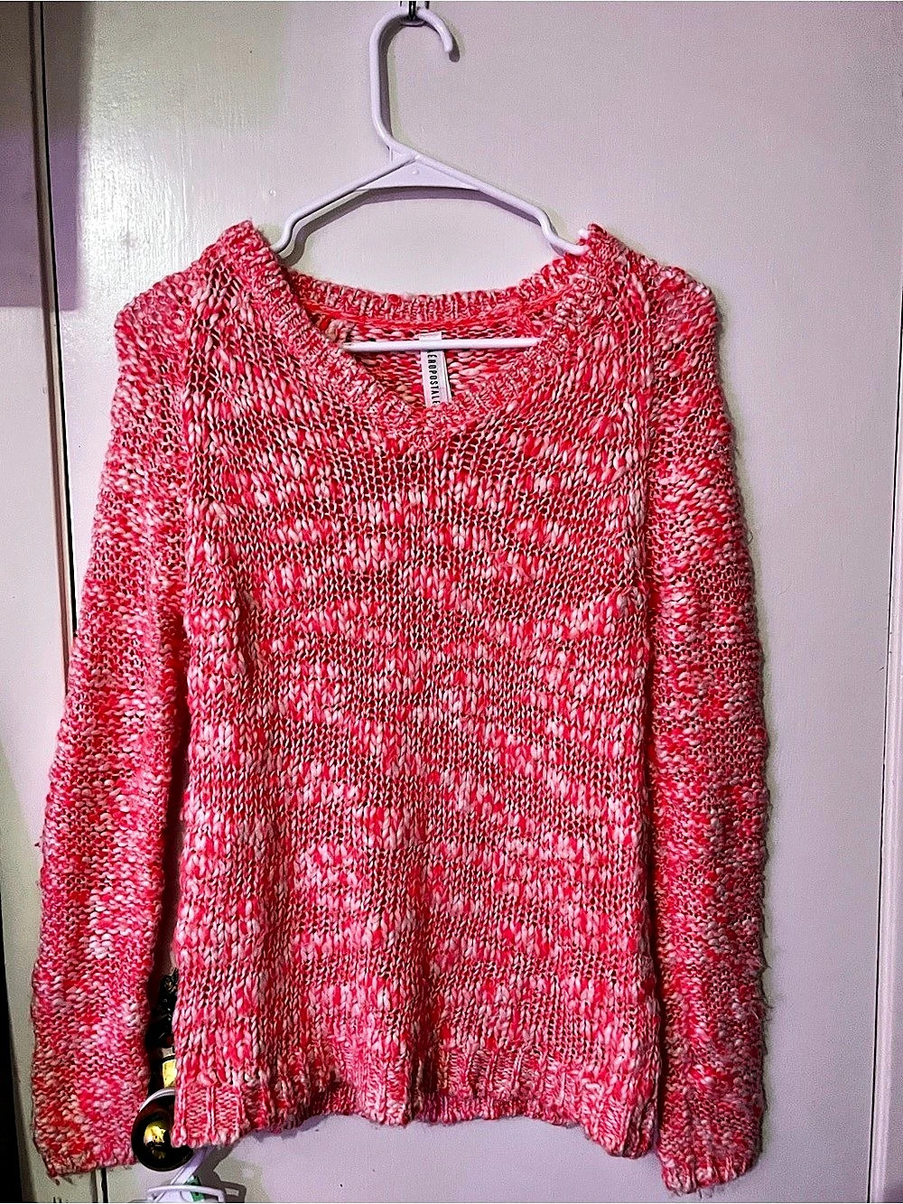 AEROPOSTALE Pink & White Knit Sweater Size small Like New